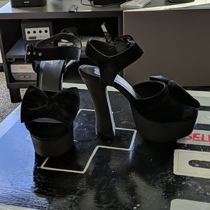 TUK Velvet Bow Open Toe Pumps